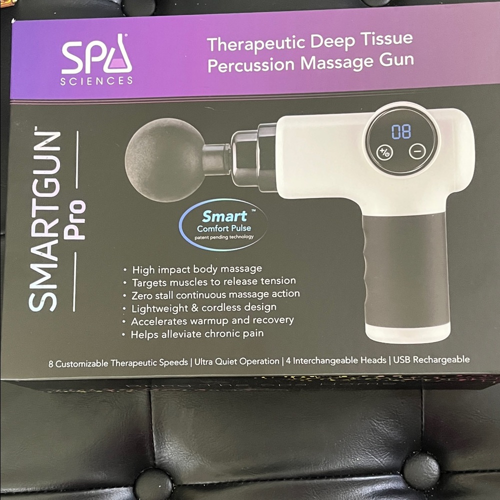Spa Sciences Smartgun Pro Percussion Massage Gun - White & Black